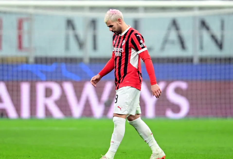 哈哈体育官网首页登录-转会期AC米兰备战意甲，更衣室发声细节曝光，质疑声仍在，医务组通报恢复